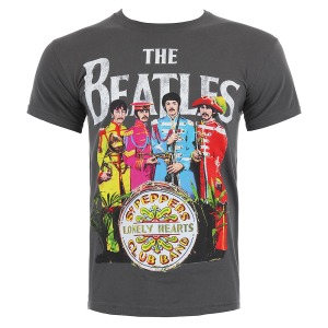 Beatles_sgtpepper_t-shirt